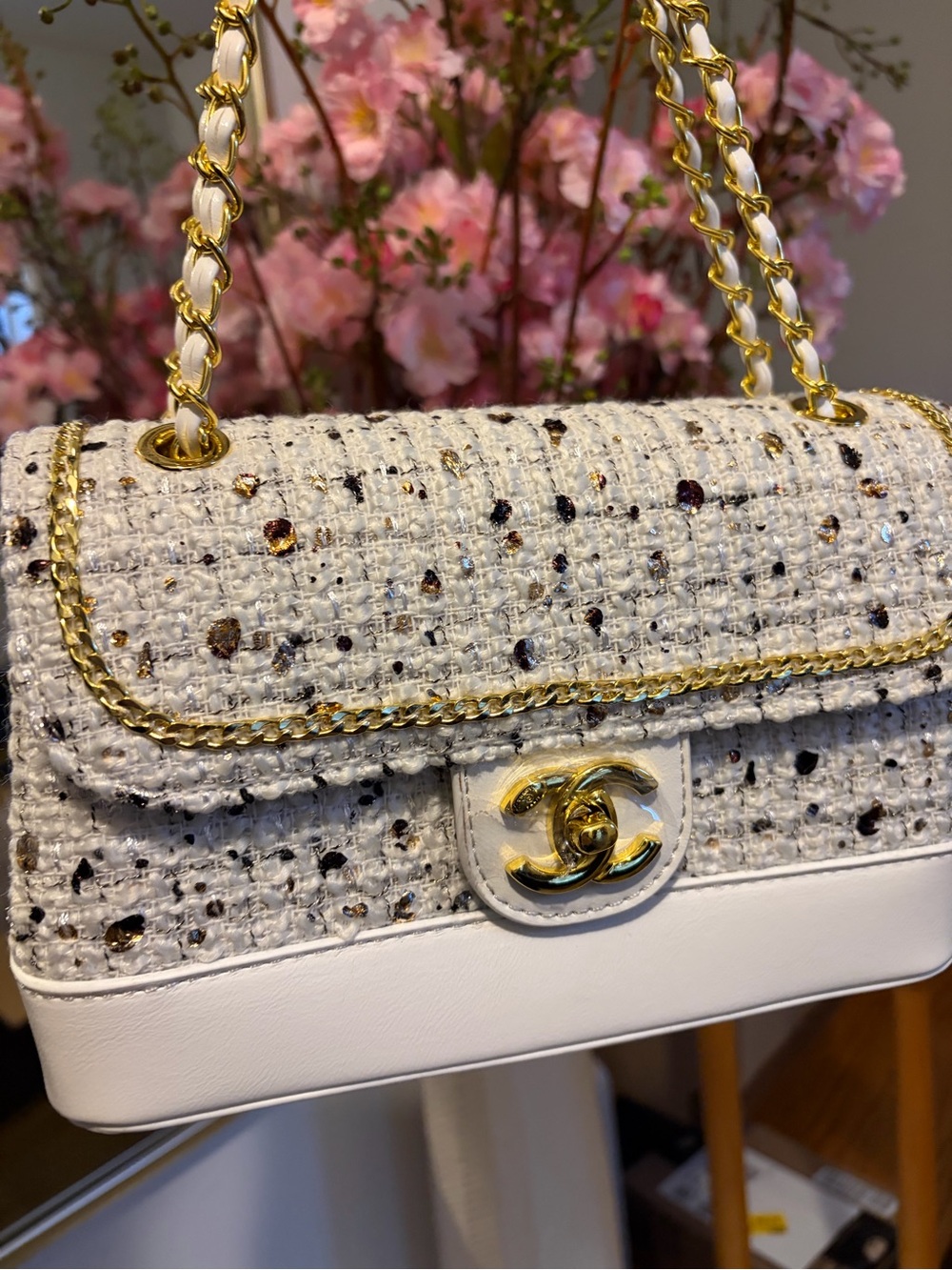 White Tweed VIP Shoulder Bag | Gold Hardware | Branded Gift Bag - Picture 3 of 14